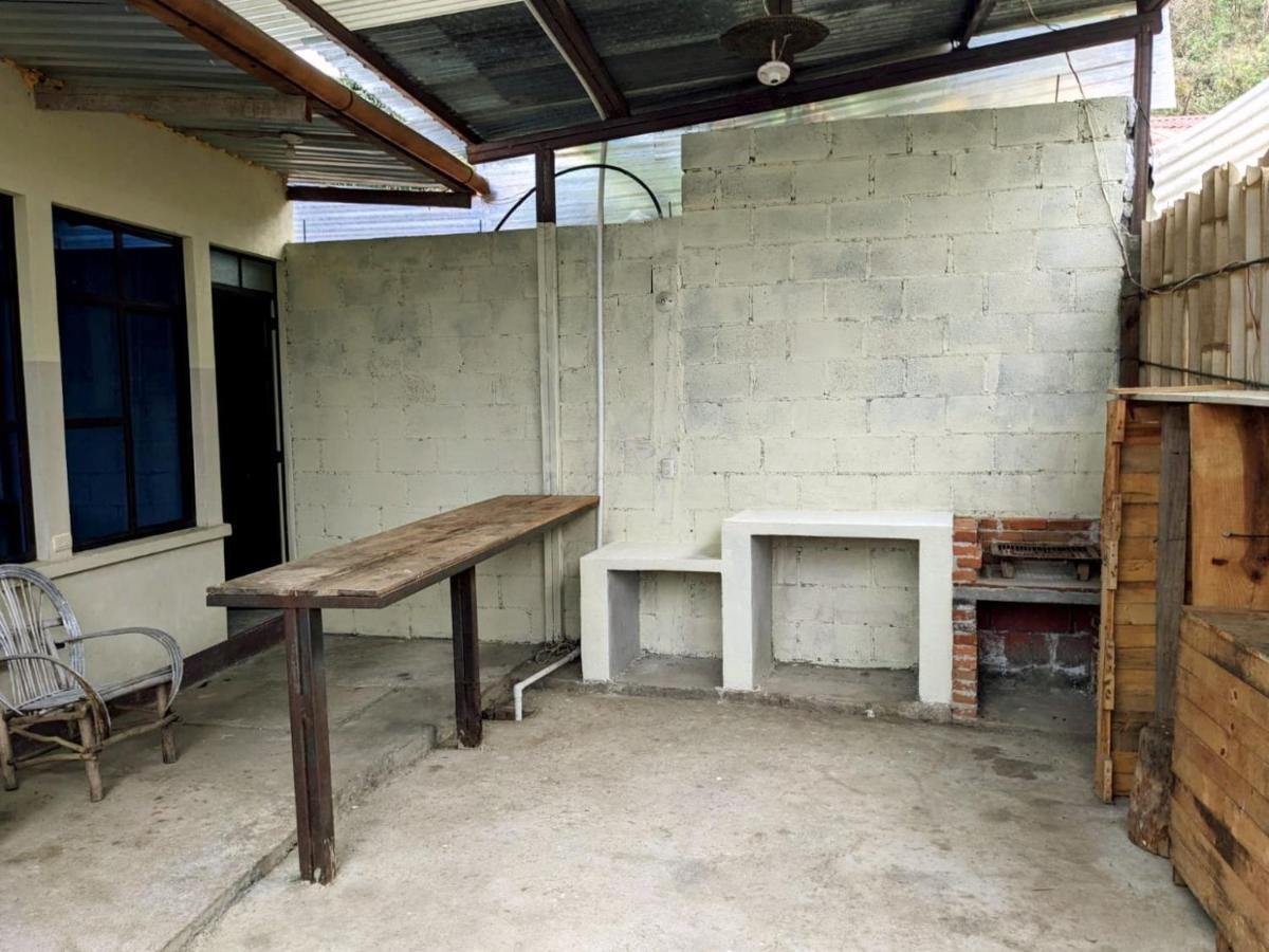 Tika' Aaj Mini-Hotel 圣佩德罗拉拉古纳 外观 照片
